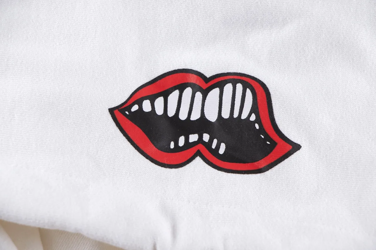 P290 Chrome Hearts Chrome Hearts Slogan Lips Logo Sweatshirt Size: SMLXL Color: Black White